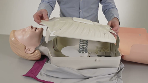 How to Change the Battery in Little Anne QCPR manikin